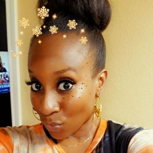 Meet your Posher, Lesley